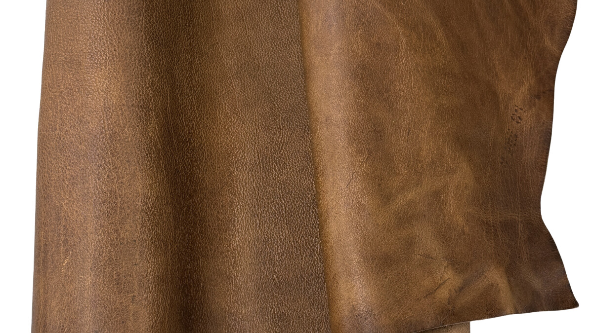 Peanut Utta - Shrunken Bison | Montana Leather Company