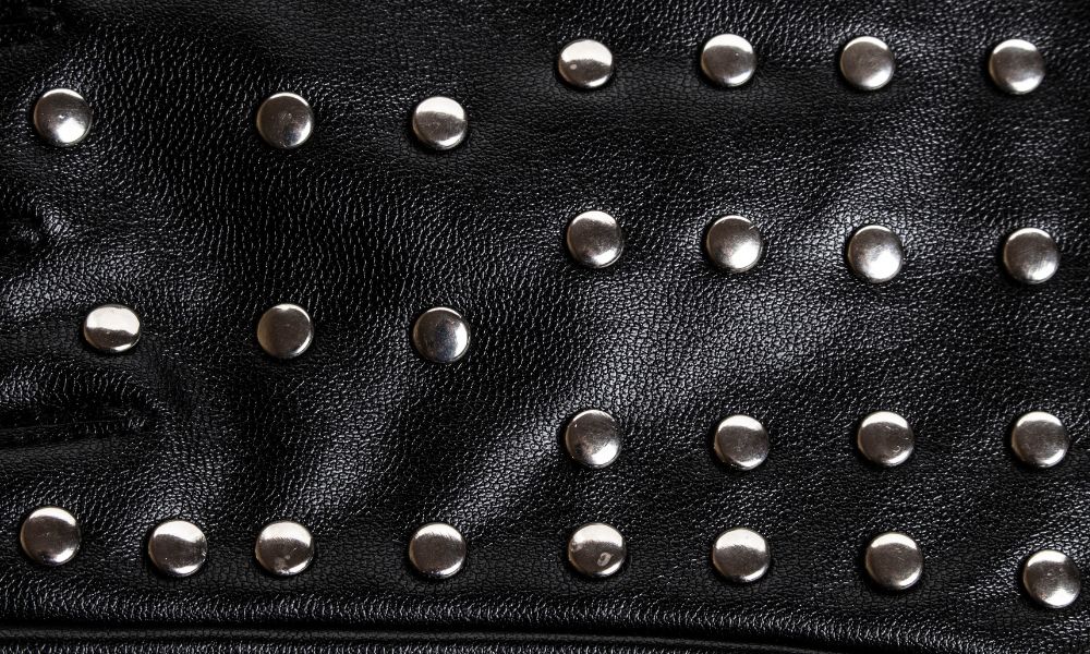 Choosing the Right Size Rivet for Your Leather Craft