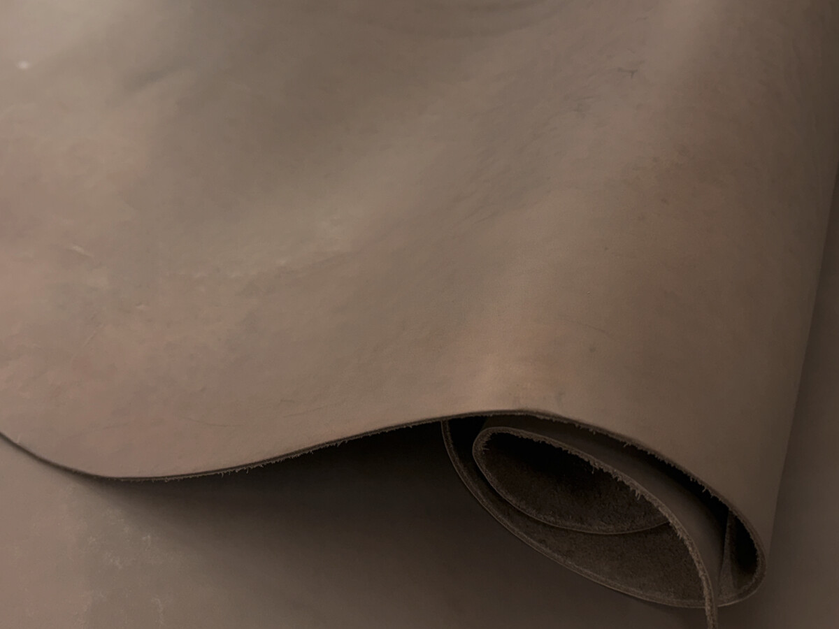 Tan Brown Leather Gaucho Oil Tan - Cognac - Maverick Leather Company main image 3