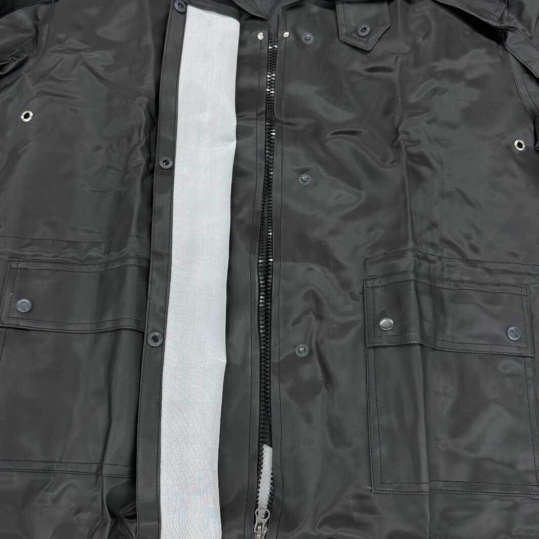Outback Rain Slicker - Image 5