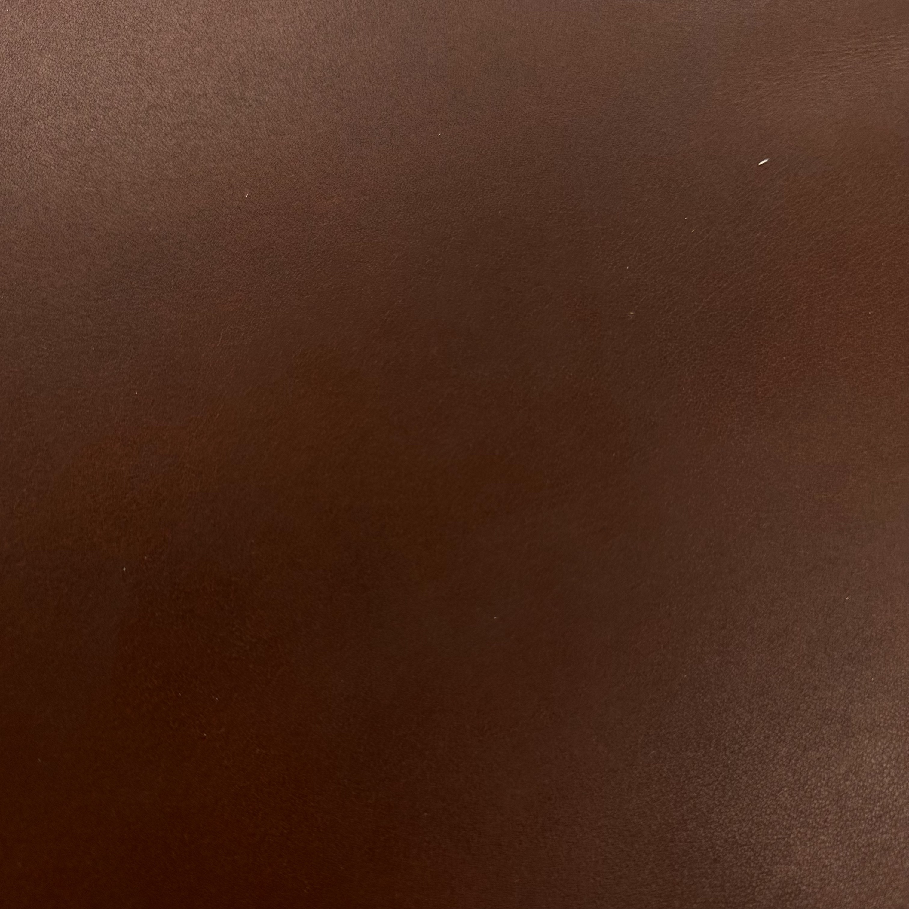 Mahogany Oil Tan Leather - Image 2